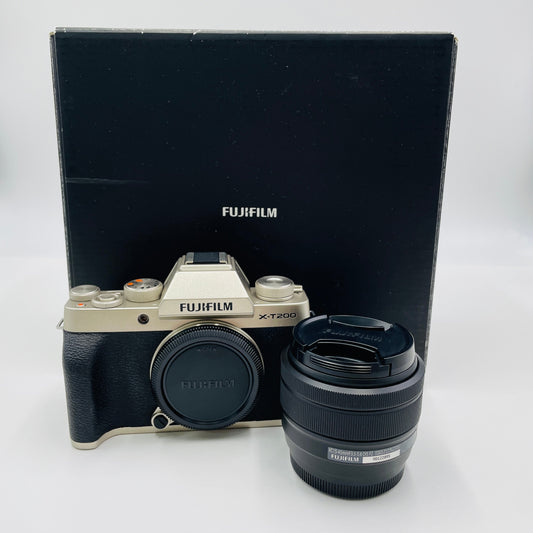 FUJIFILM X-T200 レンズキット 15-45mm F3.5-5.6 シャンパンゴールド【C4332-80】