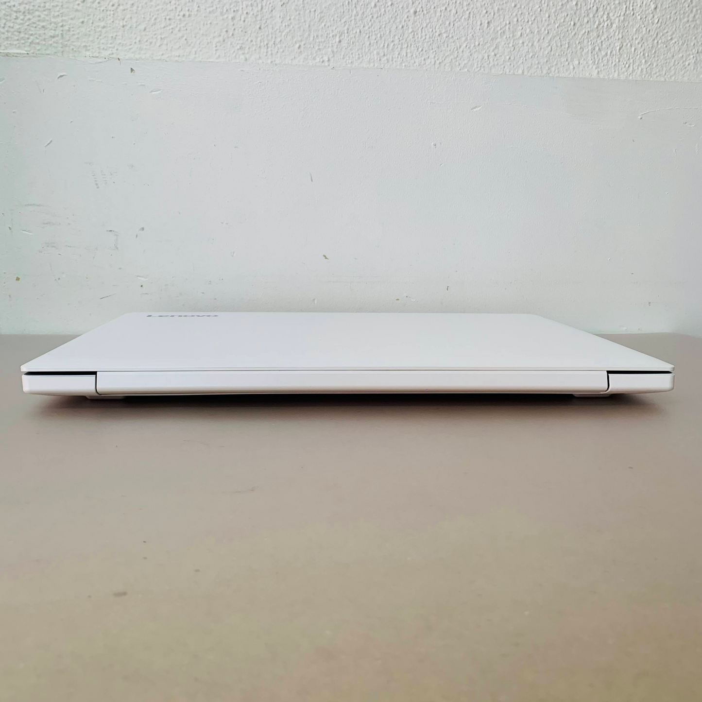 美品 Lenovo  idea pad 330-15IKB i7 8550U 8GB HDD 1TB 【C1774-100】