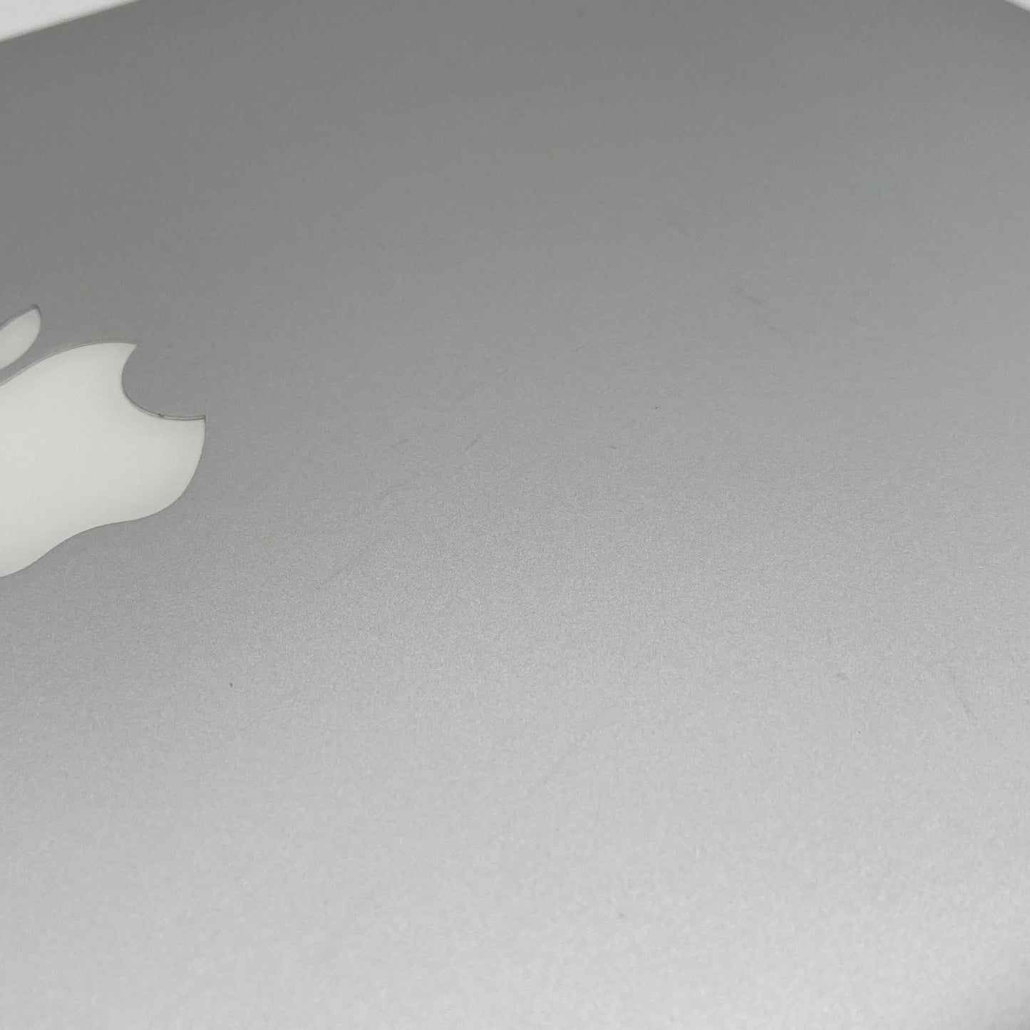 美品 Apple MacBook Air 2013 13インチ Core i5 4GB 128GB 充放電回数132回【C5586-80】