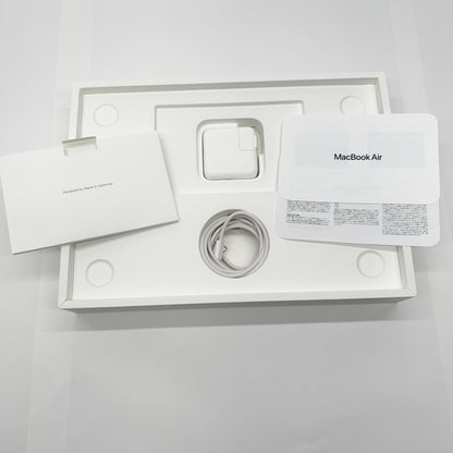 Apple MacBook Air 13インチ (Early 2025) Apple M4 10コア 16GB SSD 256GB スターライト MW0Y3J/A バッテリー最大容量100%【C6563-80】