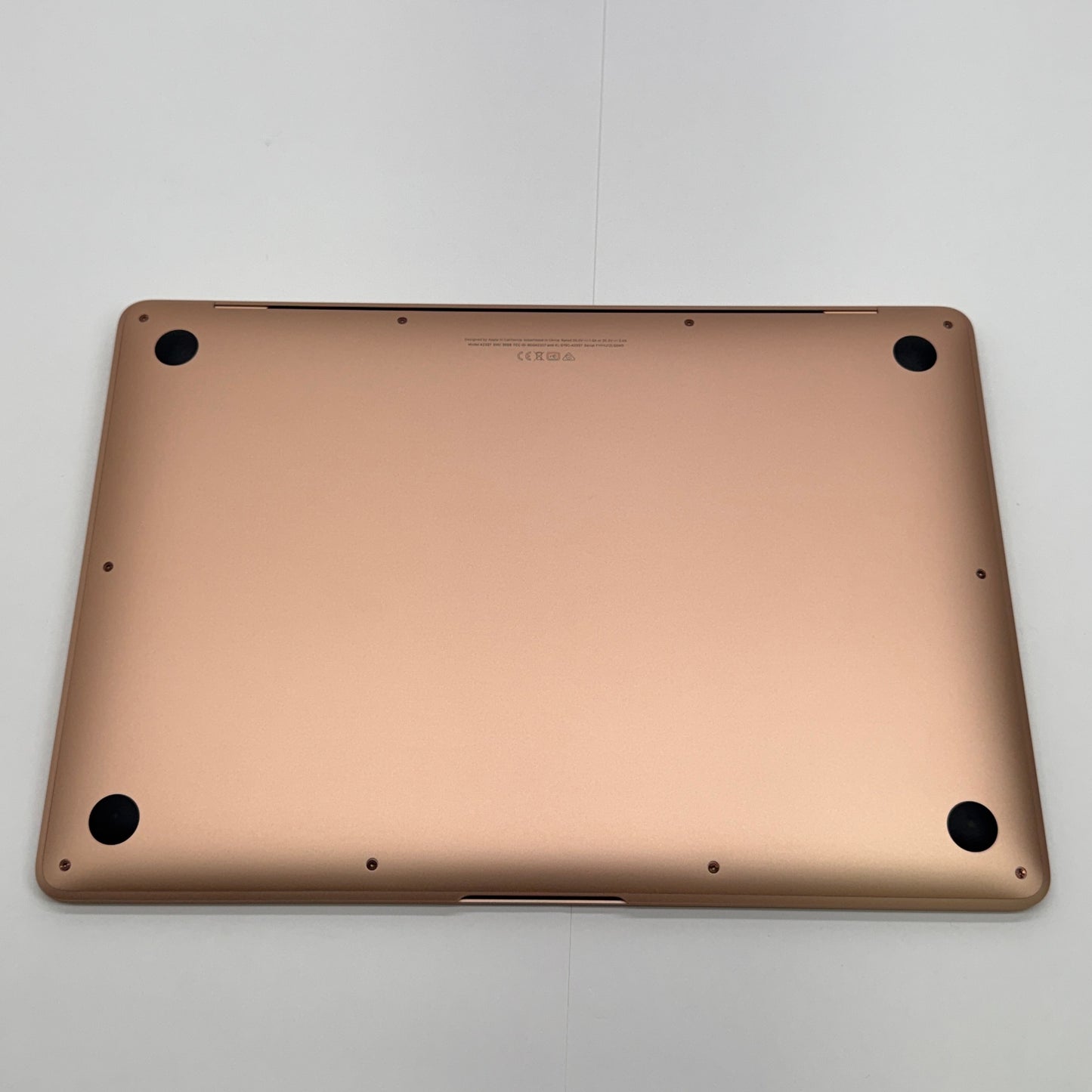 MacBookAir 13インチ M1 16GB 256GB ゴールド 付属品完備 充放電回数16回 バッテリー最大容量97%　【C7811-80】
