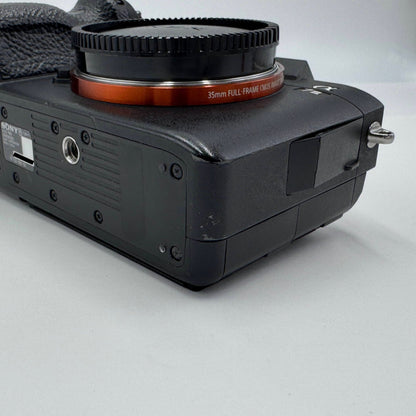 SONY α7 III ILCE-7M3 ミラーレス一眼【C6106-60】