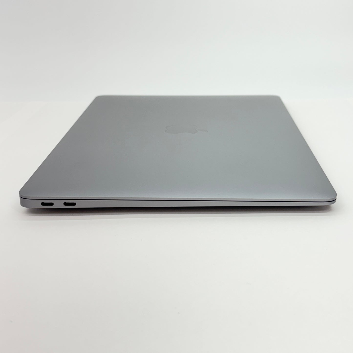 MacBook Air 13インチ M1 8GB 256GB MGN63J/A スペースグレイ バッテリー最大容量100% 【C5692-80】