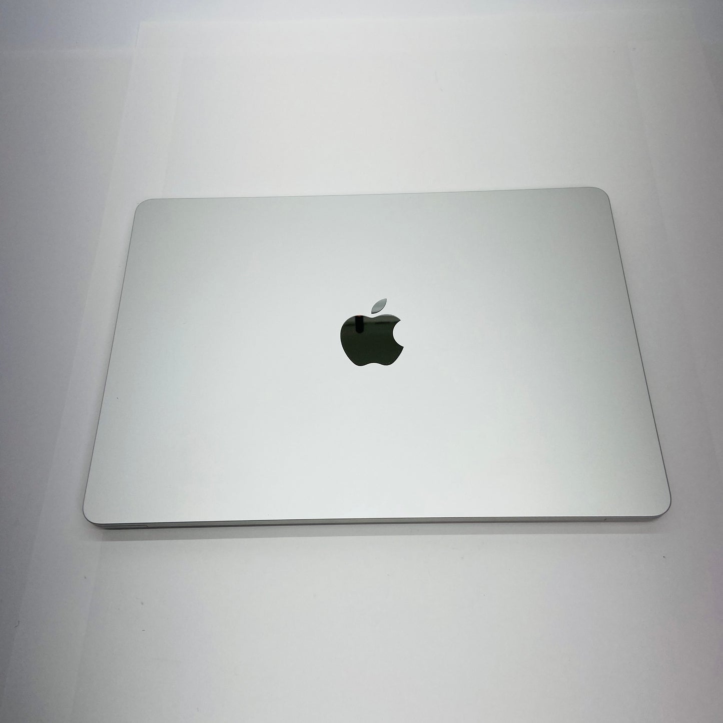 Apple MacBook Air 13インチ M2 8GB SSD256GB MLXY3J/A シルバー バッテリー最大容量99%【C4645-80】