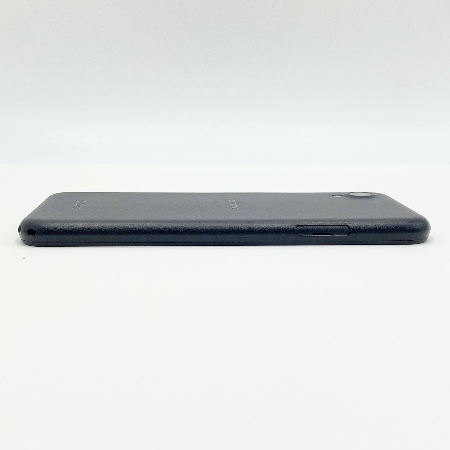 美品 DIGNO BX2 A101KC SoftBank ブラック SIMフリー 【C5897-C】