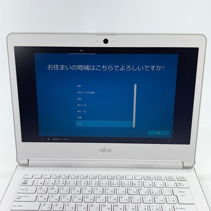 LIFEBOOK LH35/C2 FMVL35C2W Celeron 3865U 4GB SSD 128GB バッテリー最大容量83%【C5597-80】