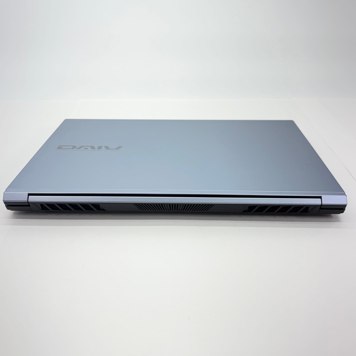 DAIV S4-I7G60CB-B i7 13700H 32GB SSD 1TB Windows11 Home RTX 4060 バッテリー最大容量83%【C5432-80】