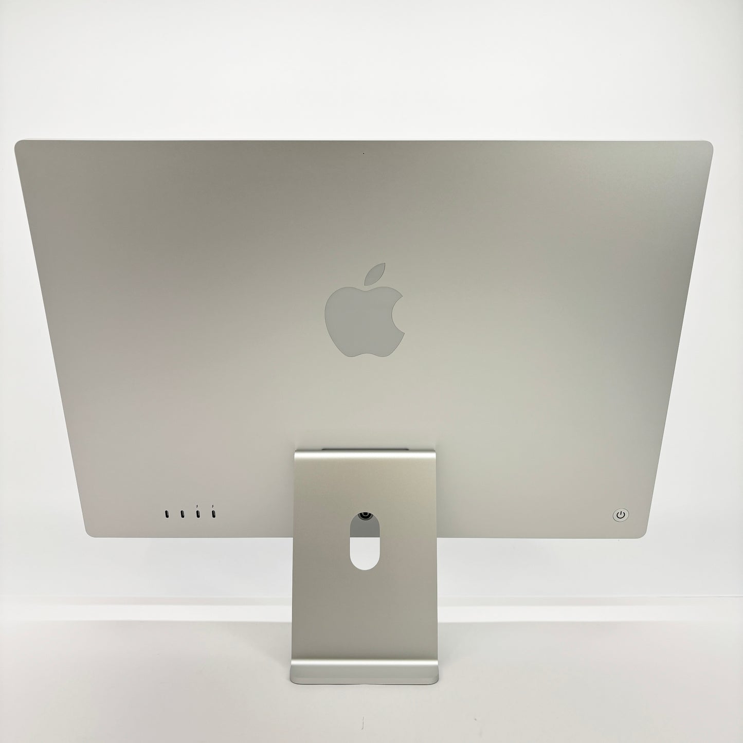 美品 iMac Retina 4.5K 24インチ (Late 2023) Apple M3 8コアCPU/10コアGPU/8GB/SSD 256GB シルバー MQRJ3J/A 【C7711-140】