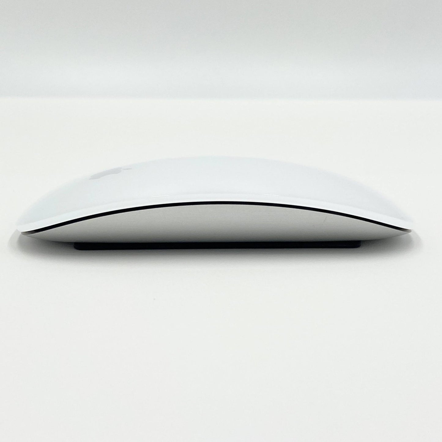 Apple Magic Mouse2 MLA02J/A 付属品完備 ワイヤレスマウス【C6378-60】