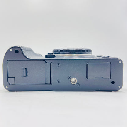 FUJIFILM X-T4 ミラーレスカメラ ボディ ブラック【C4331】