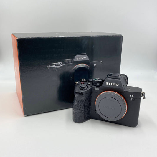 美品 ソニー  SONY α7 IV ILCE-7M4 シャッター回数7,181回【C5288-80】