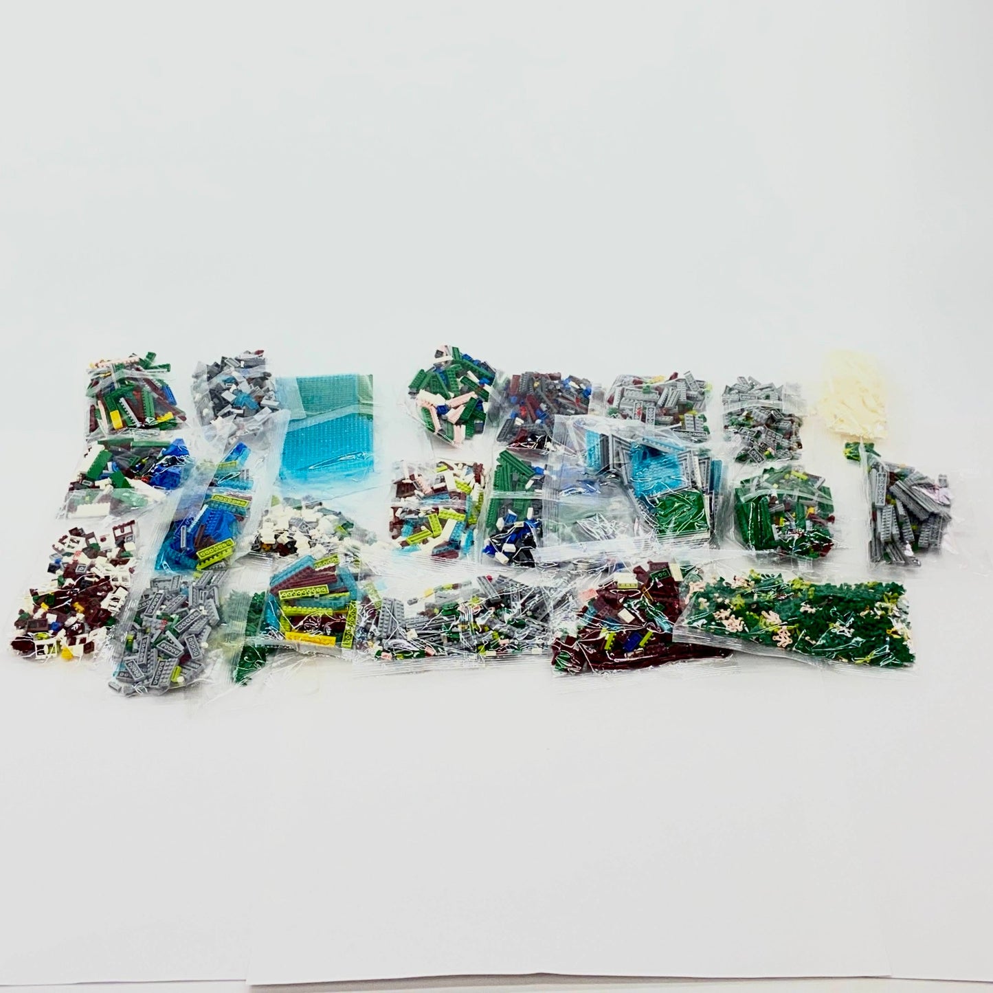 新品未使用　Lulufun Building Block Set Kimiangel 中国建築 ミニビルディングブロックセット 大型タワー 西湖コレクションモデル ディスプレイセット 大人と子供へのギフト 14歳以上 ナノマイクロブロック恋人 クリスマス 誕生日 (5186個)【C5477-80】