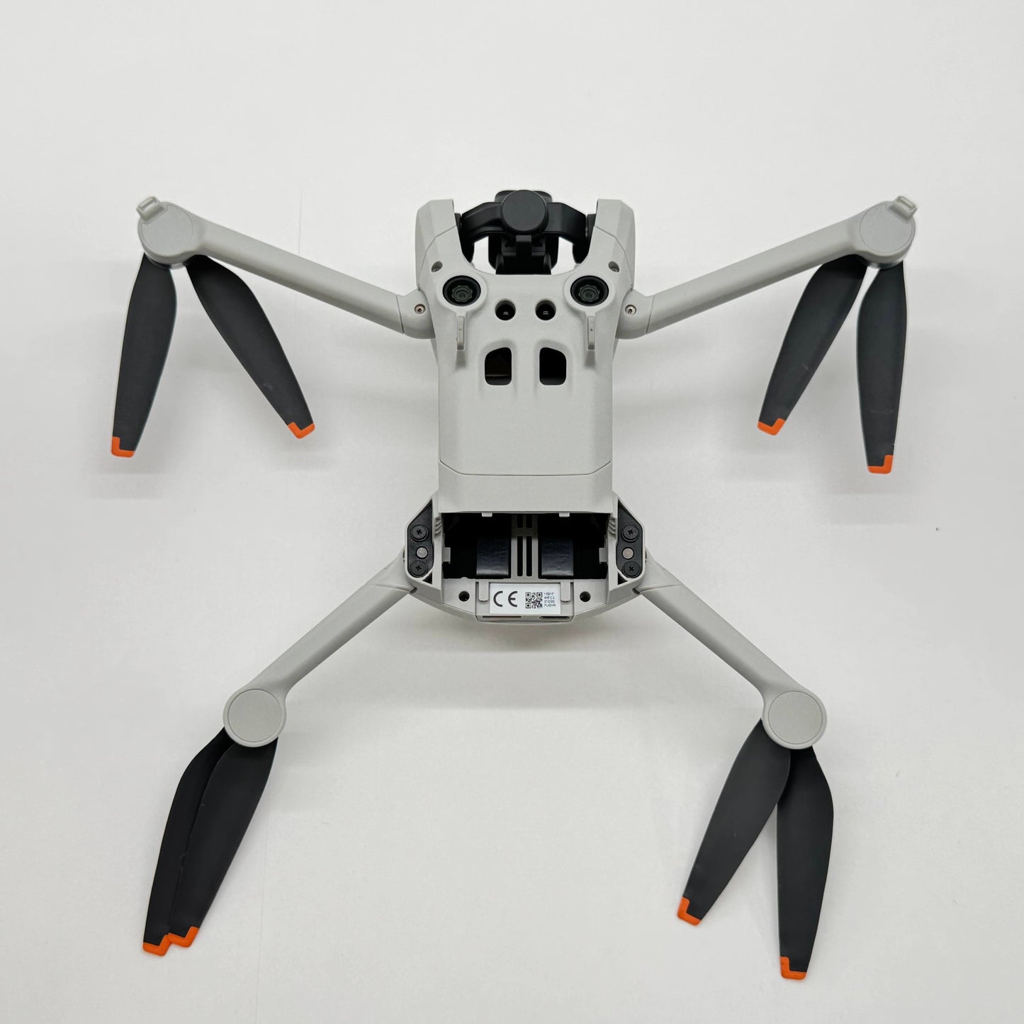 美品 DJI Mini 3 Pro  Fly More コンボ　MT3M3VD 【C7649-100】