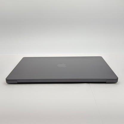 MacBook Pro Liquid Retina XDR 16インチ (Late 2023) Apple M3 Pro 12コア/18GB/SSD 512GB スペースブラック MRW13J/A バッテリー最大容量92%【C7434-100】