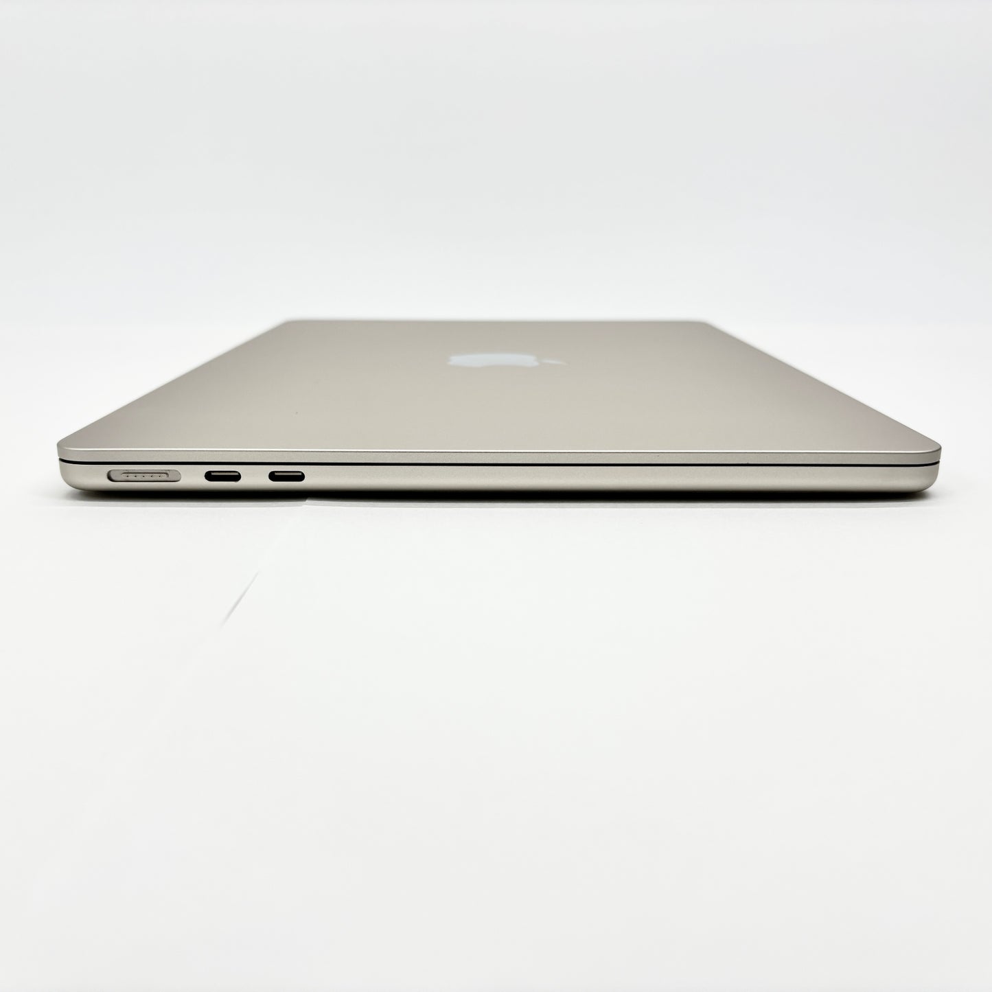 美品 MacBook Air M4 13インチ 16GB  256GB スターライト MW0Y3J/A スターライト バッテリー最大容量100% 【C8797-80】
