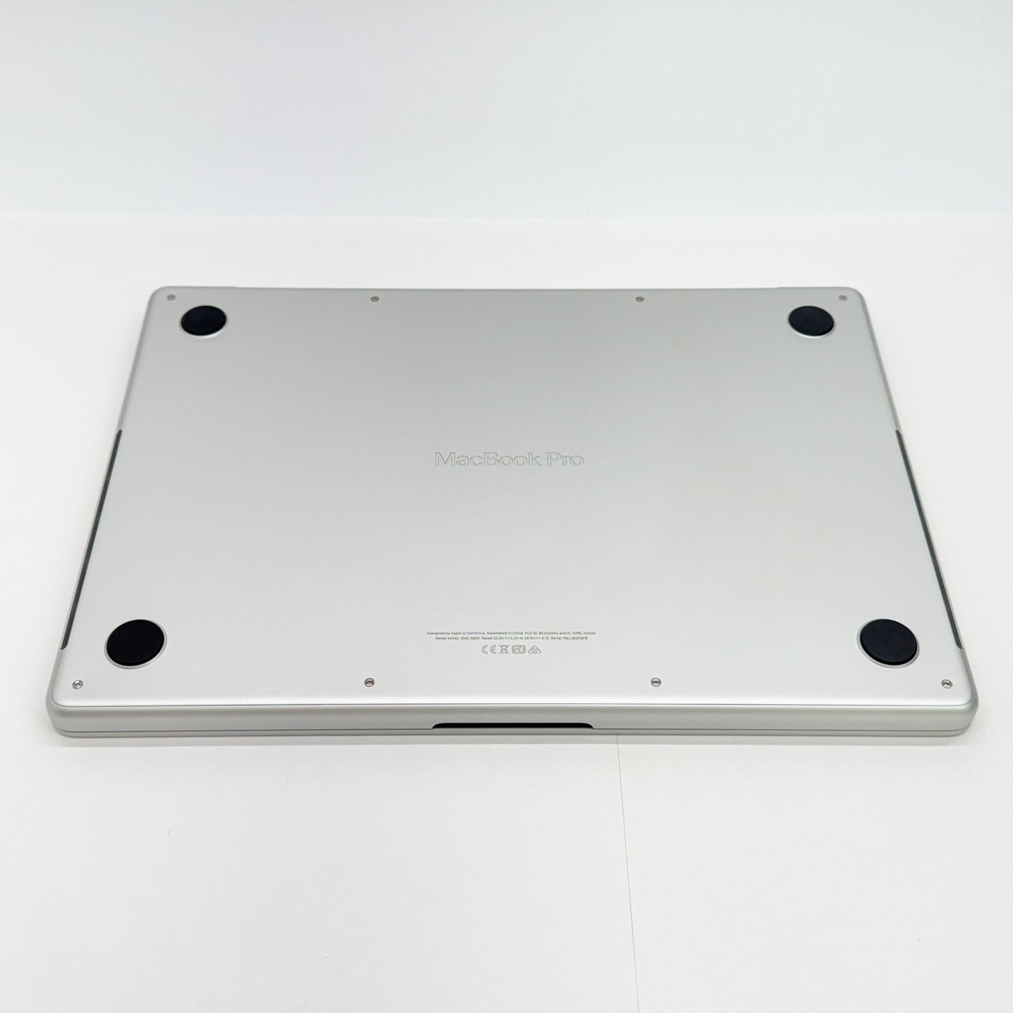 Apple MacBook Pro 14インチ M1 Pro 16GB 512GB MKGR3J/A シルバー バッテリー最大容量88% 【C7859-80】
