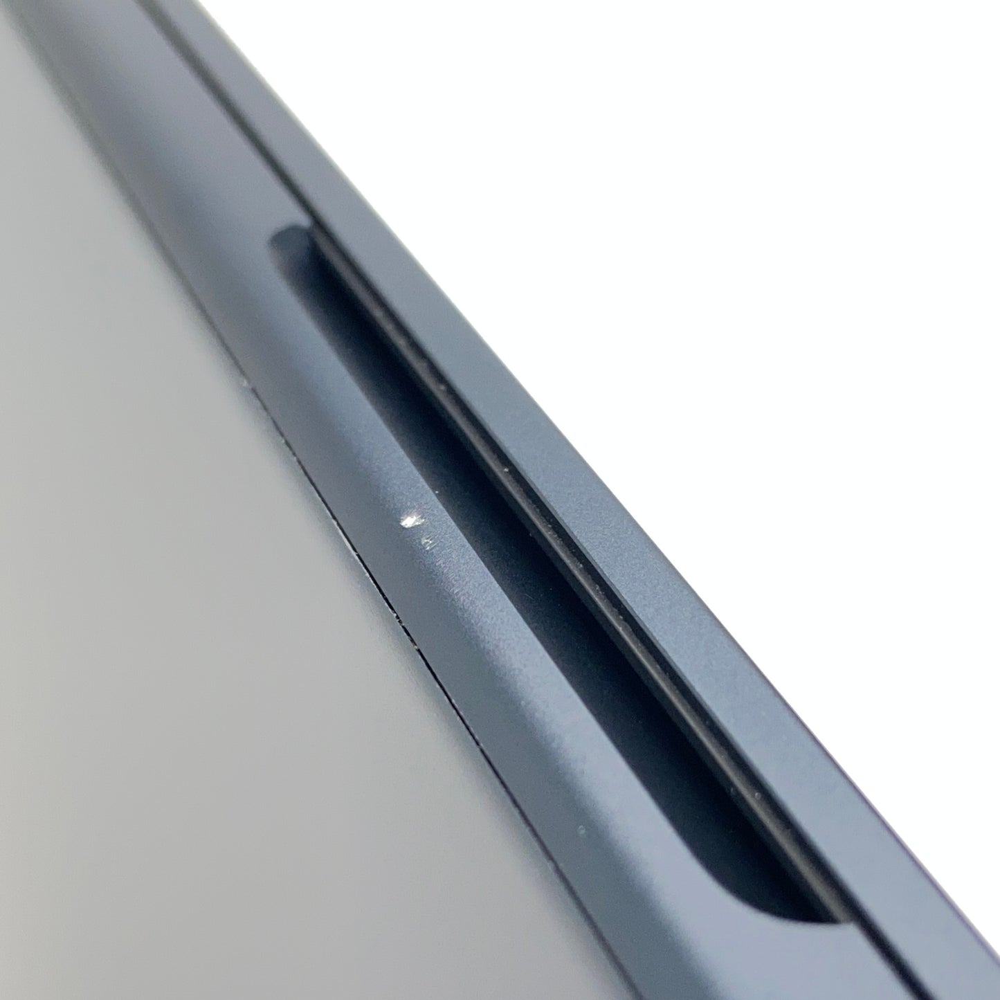 Apple MacBook Air 15インチ M2 2023 8コアCPU 10コアGPU 16GB 512GB バッテリー最大容量100% 付属品完備【C6262-100】