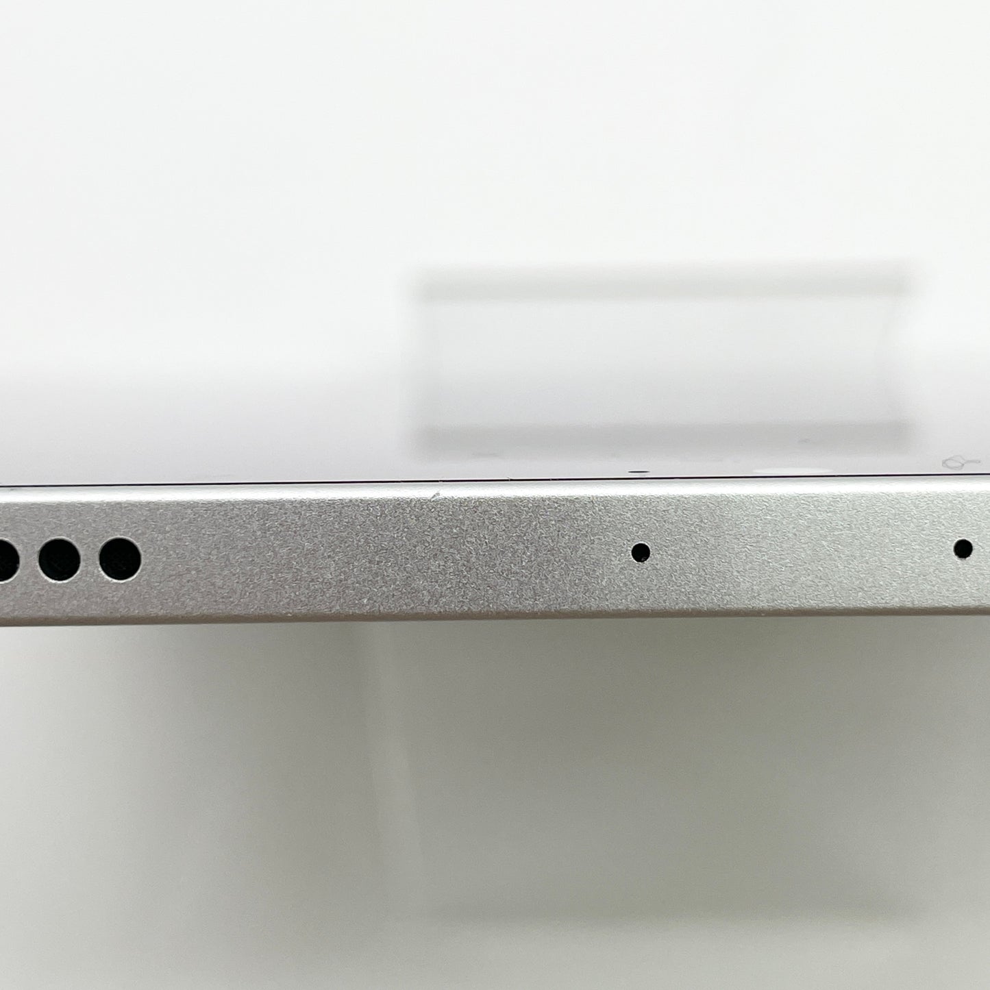 美品 iPad Pro 11インチ 第4世代 Wi-Fi FNXL3J/A 1TB バッテリー最大容量100%【C8052-60】