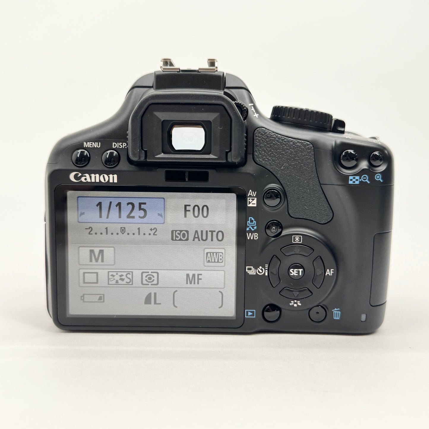 美品 Canon EOS Kiss X2 レンズキット EF-S18-55mm F3.5-5.6 IS【C8833-60】