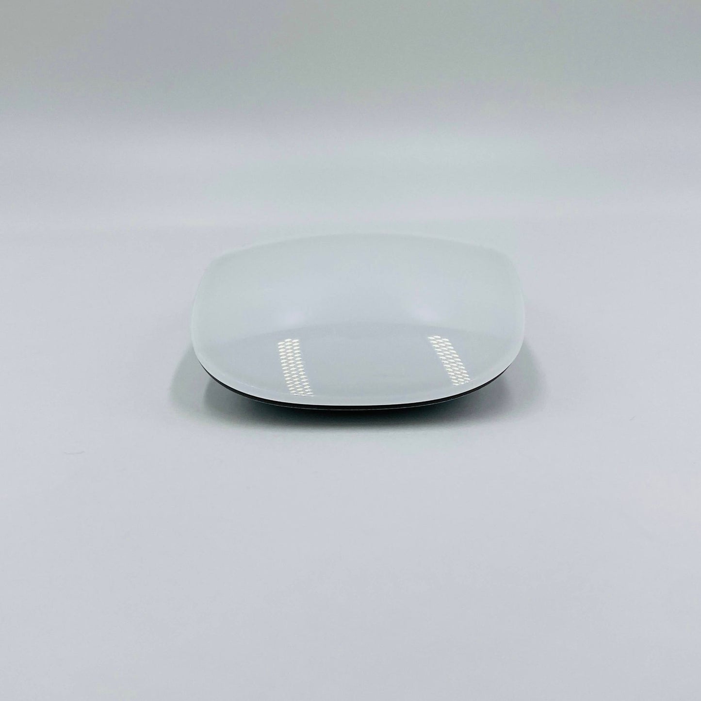 Apple Magic Mouse   (Multi-Touch対応) ワイヤレス マウス マジックマウス MK2E3J/A A1657  C3866 コンパクト発送