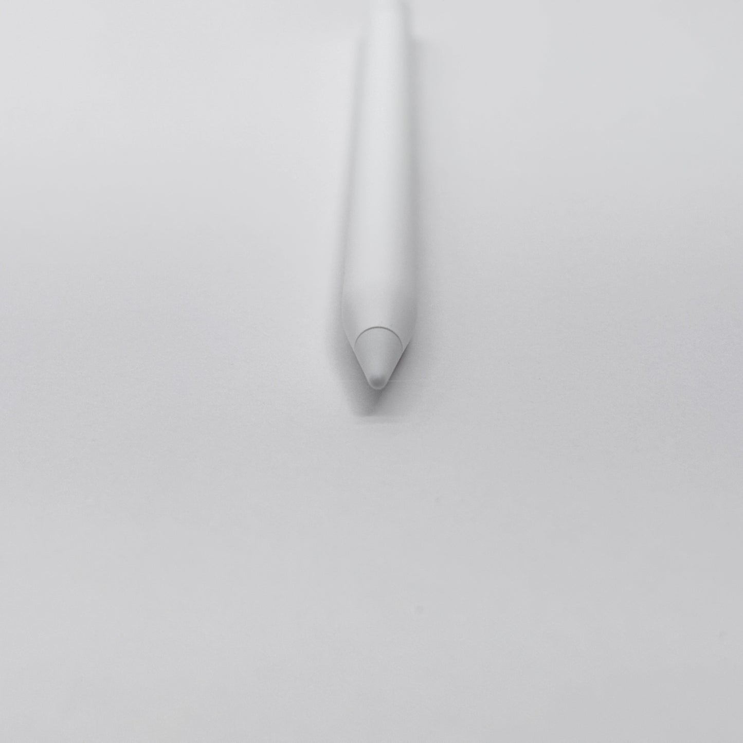 美品 Apple Pencil Pro MX2D3ZA/A【C8432-C】