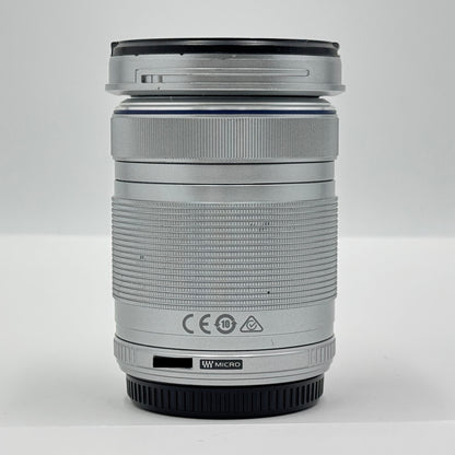 OLYMPUS PEN E-PL8 ダブルズームレンズキット 14-42mm 40-150mm ミラーレス 一眼 カメラ【C9492-60】