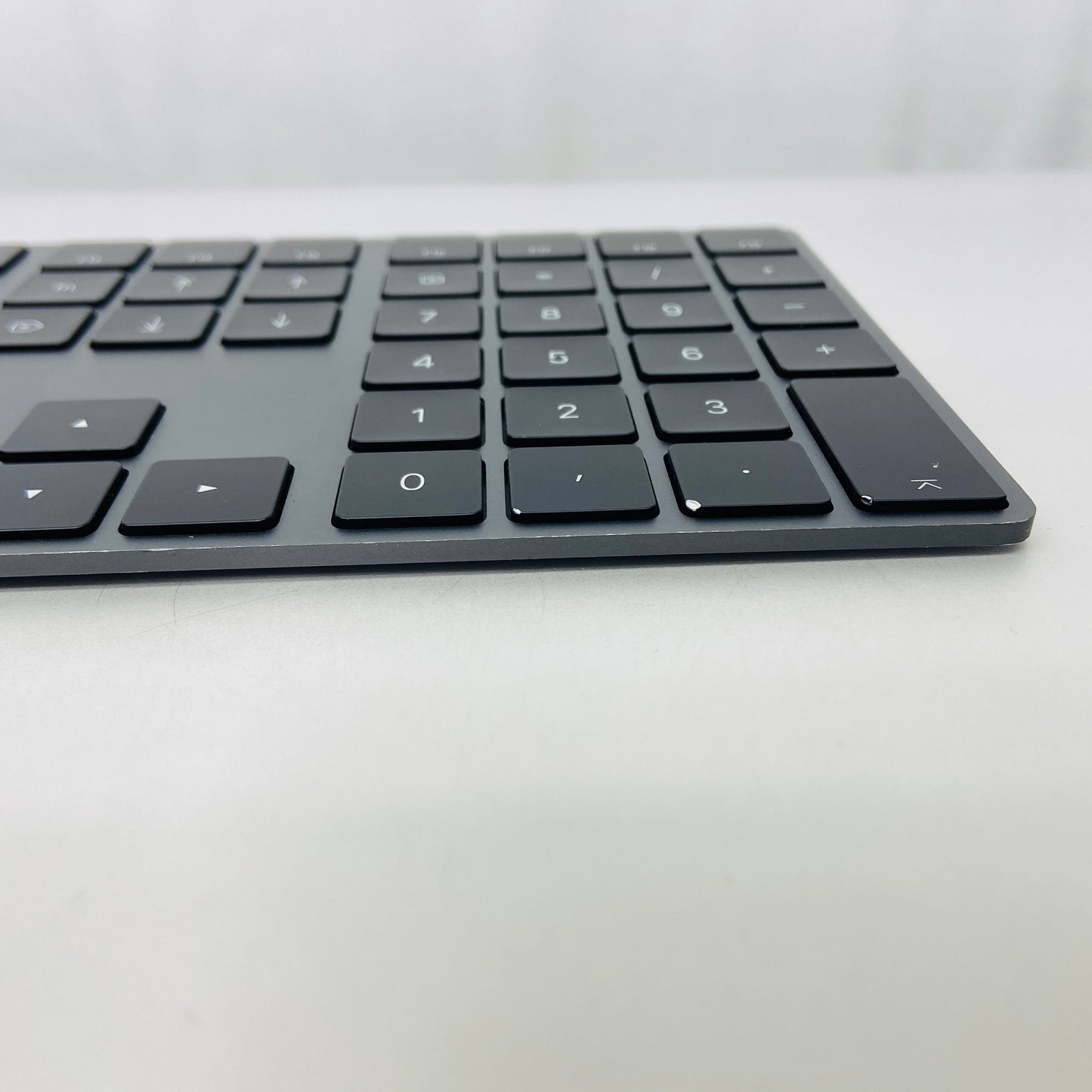 Apple Magic Keyboard テンキー付き (JIS) MRMH2J/A  付属品完備 C3695 80サイズ発送