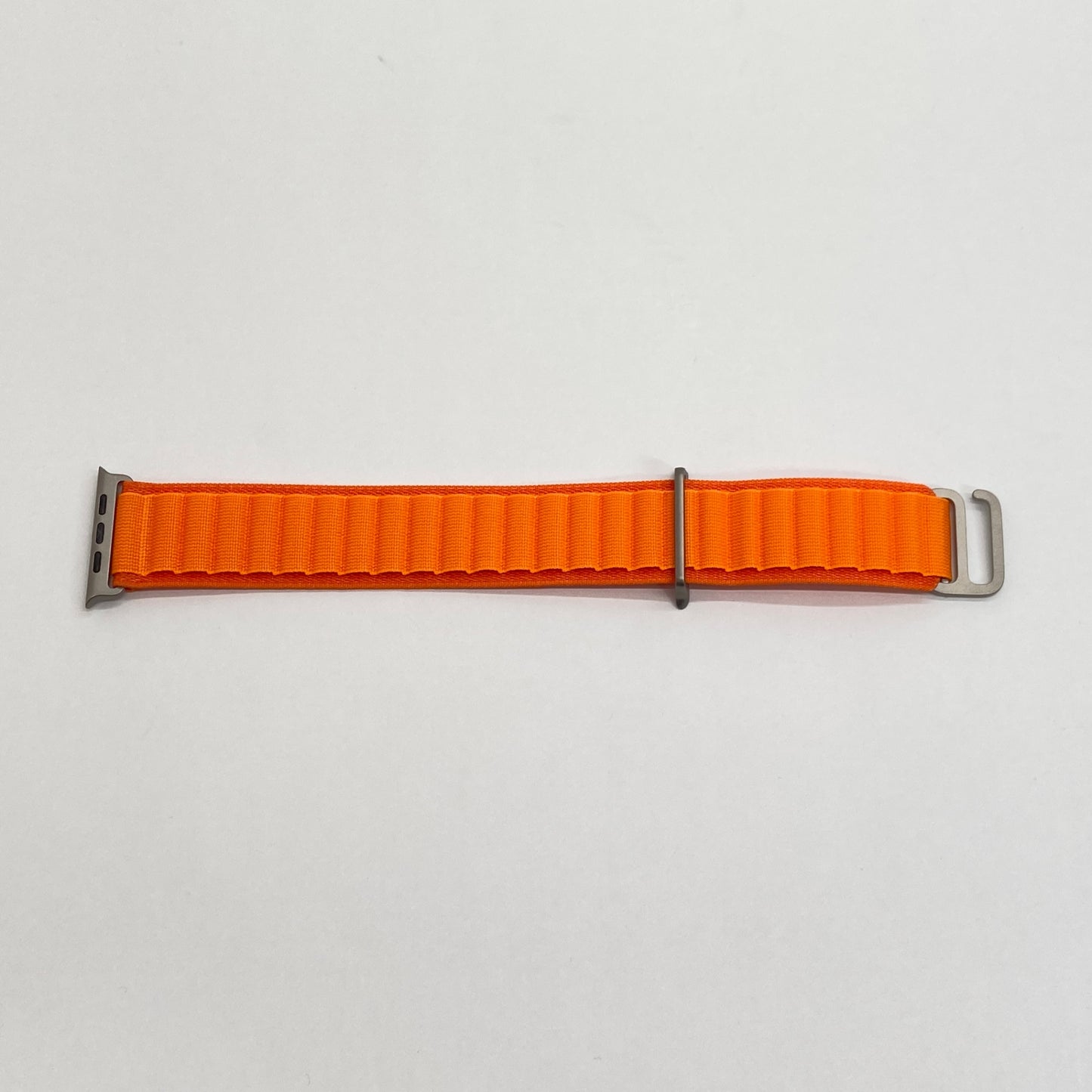 美品 Apple Watch Ultra GPS+Cellularモデル 49mm MNHH3J/A オレンジアルパインループ サイズ:S バッテリー最大容量100%【C6218-60】