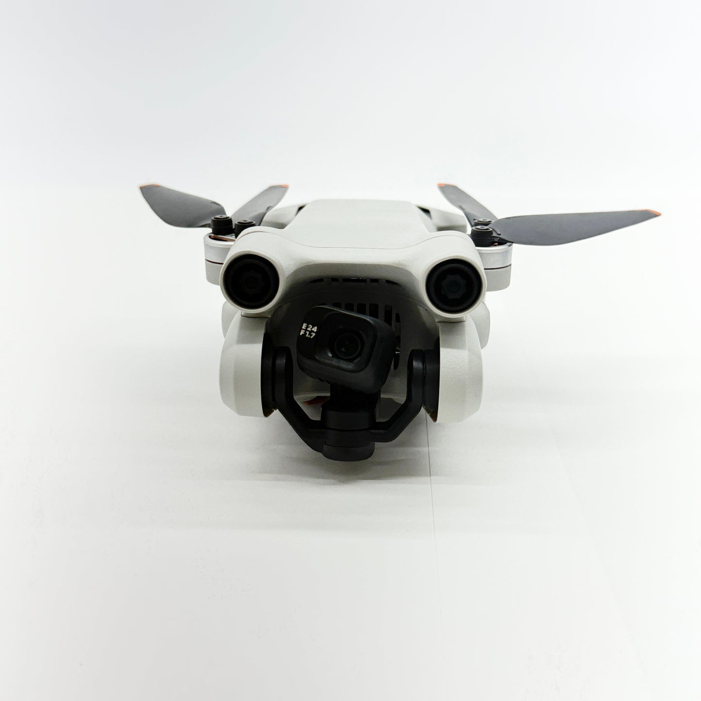 DJI Mini 3 Pro M16208&DJI MIni 3 Pro Fly More Kit Plus M16210 プロベラガード付き【C5268-120】