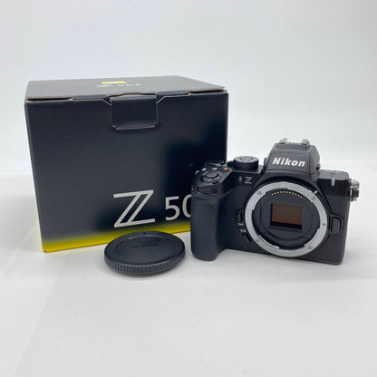 新品同様 美品 Nikon Z50 II ボディ ショット数2,725枚 【C4626-80】