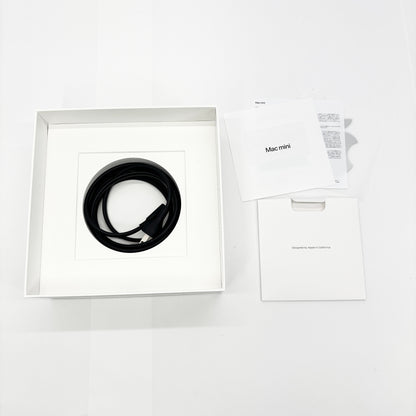 美品 Apple Mac mini (Early 2023) Apple M2 8コア/8GB/SSD 256GB MMFJ3J/A 付属品完備【C8556-80】