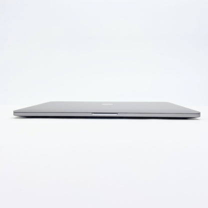 Apple MacBookPro 2019 16インチ i7 2.6GHz 16GB 512GB スペースグレイ 純正レザーケース付き【C6270-80】