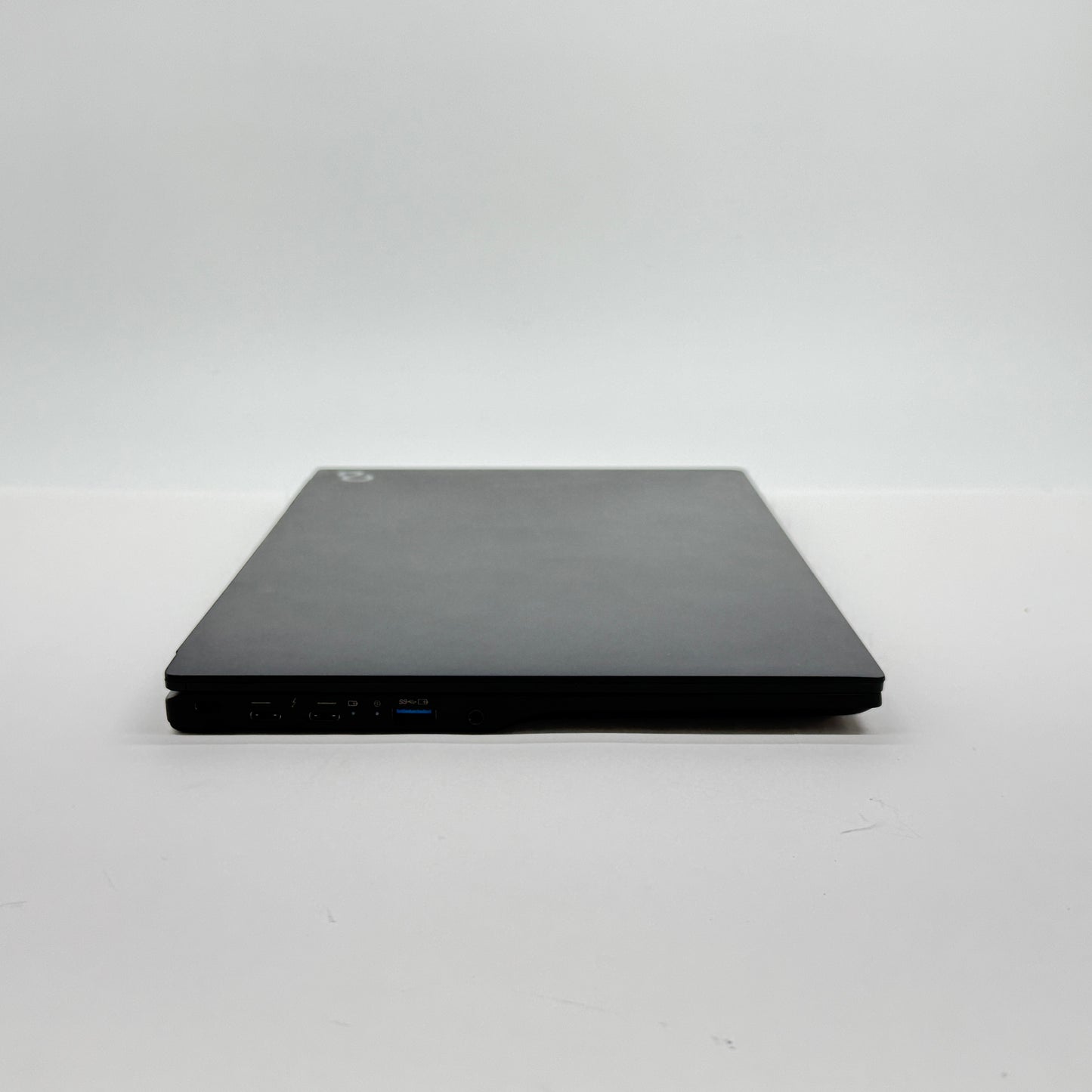 美品 富士通 FMV Note U FMVUH07005 14インチ WU3-K3 i5 1335U 16GB SSD256GB Windows11Home バッテリー最大容量99%【C7634-120】
