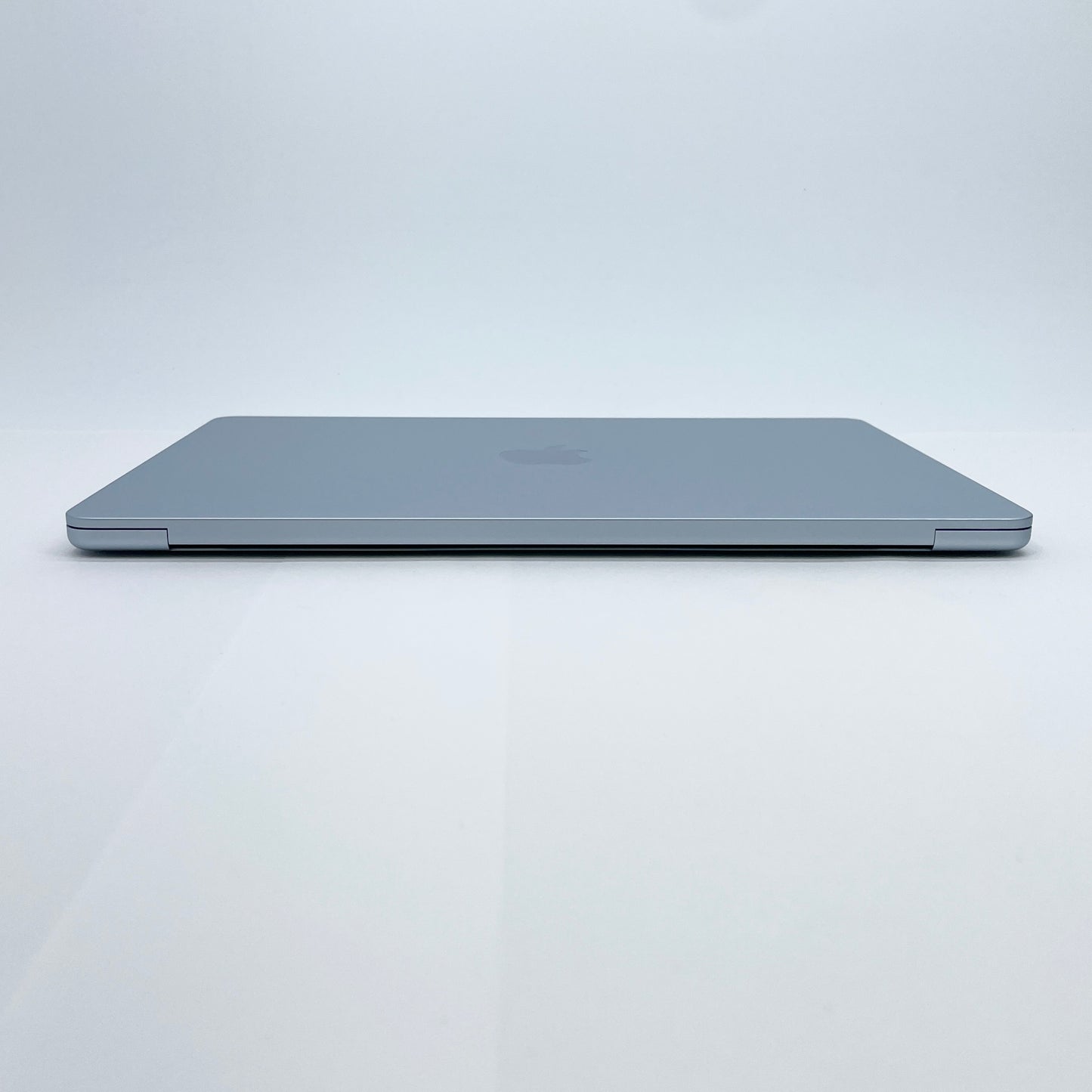 美品 Apple MacBook Air 13インチ M4 2025 16GB 256GB スカイブルー MC6T4J/A バッテリー最大容量100%【C8391-80】