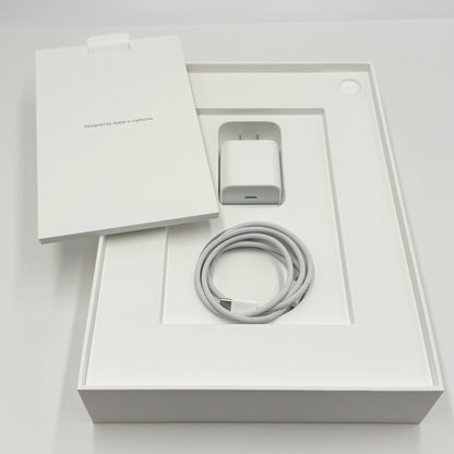 美品 Apple iPad A16 11インチ Wi-Fiモデル 128GB MD3Y4J/A シルバー バッテリー最大容量100%【C6831-60】