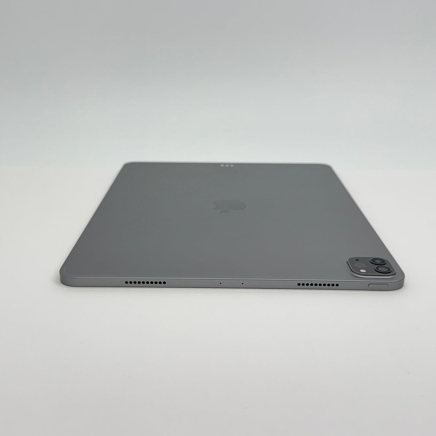 美品 iPad Pro 12.9インチ (M2) 第6世代 Wi-Fiモデル 512GB スペースグレイ MNXU3J/A 【C7415-80】