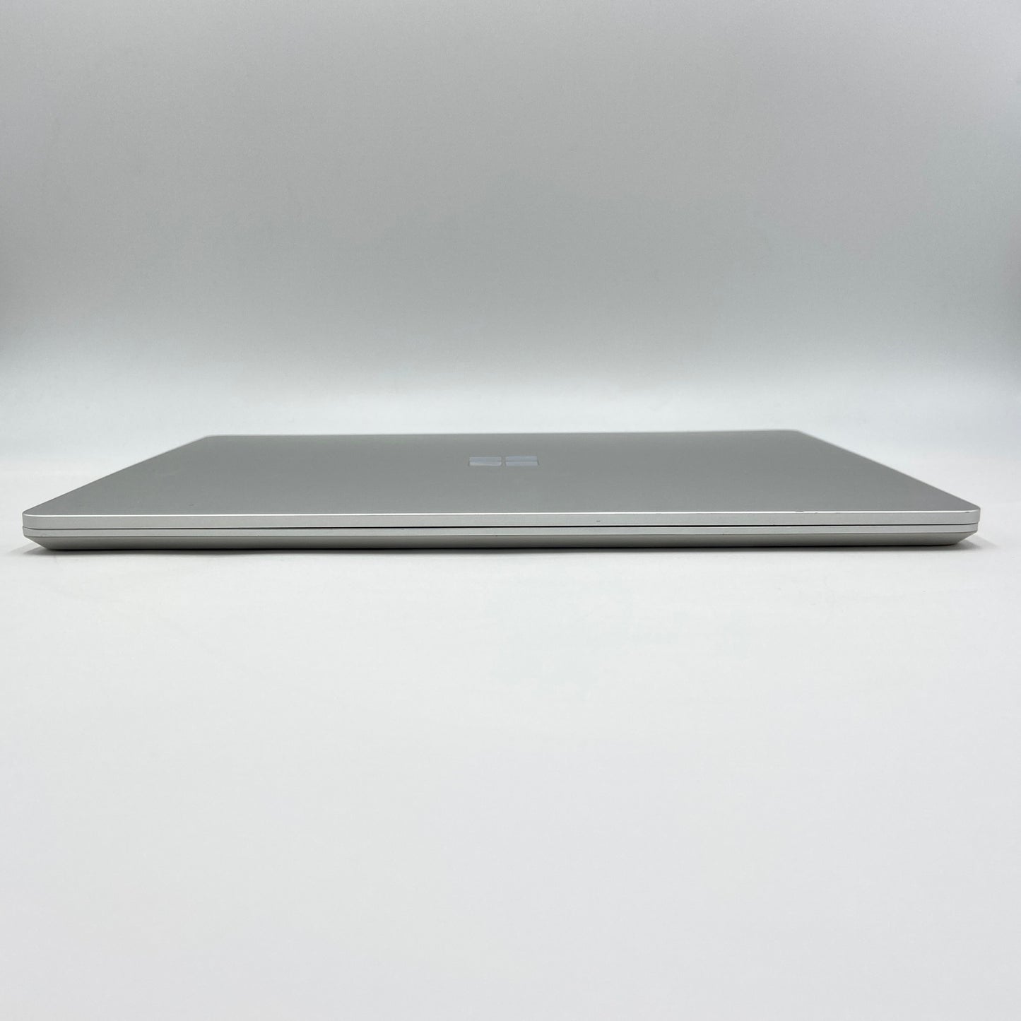 Surface Laptop Go Model1943 i5-1035G1 8GB  SSD128GB バッテリー最大容量99%【C5525-80】