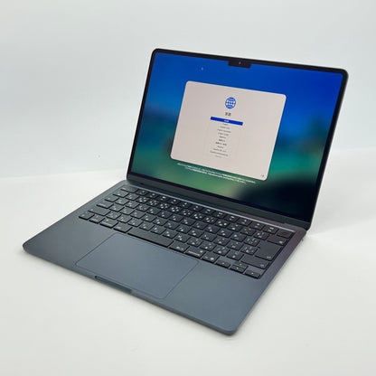 美品Apple Mac Book Air 2025 13インチ M4 10コアCPU 8コアGPU SSD256GB 16GB MW123J/A ミッドナイト 充放電回数3回 バッテリー最大容量100% 付属品完備【C7241-80】
