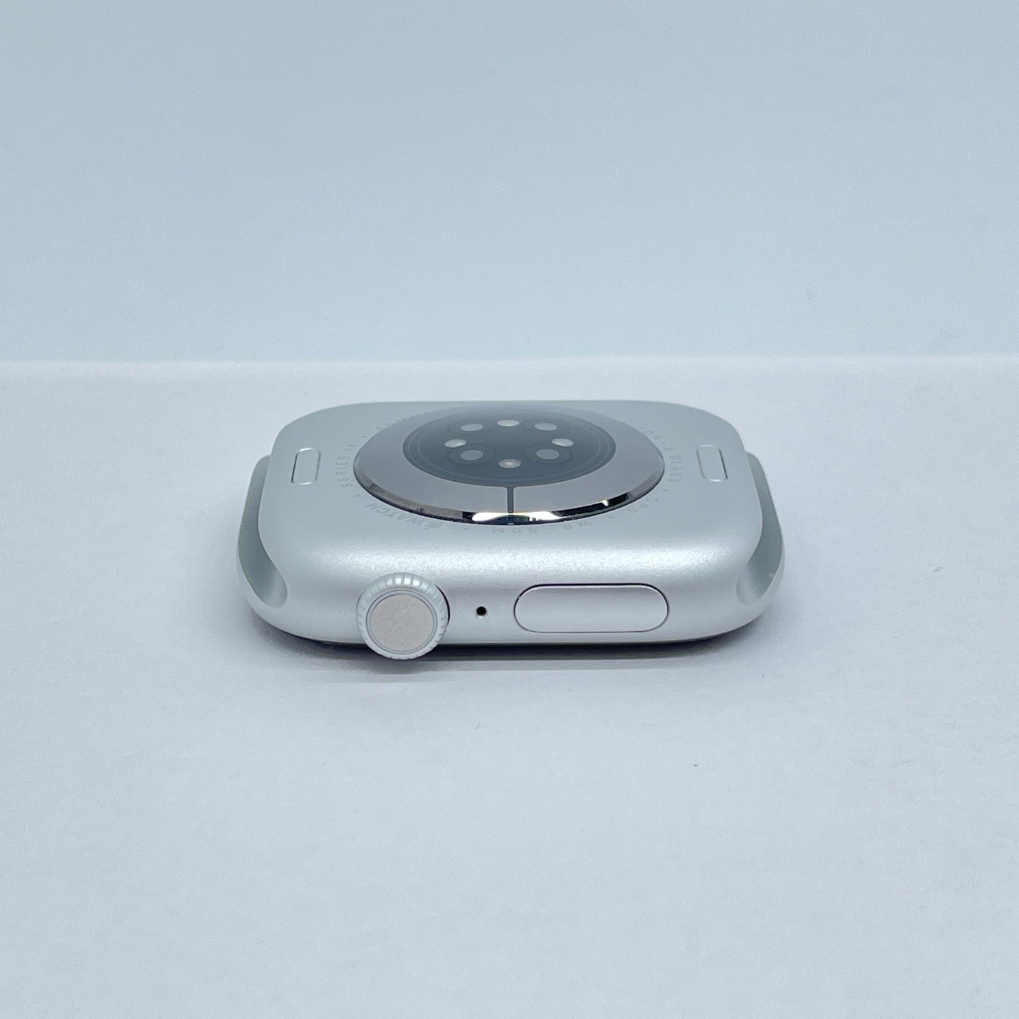 Apple Watch Series 11 46mm GPS シルバーアルミニウム MEWC4J/A バッテリー最大容量100% スポーツバンド【C7012-60】