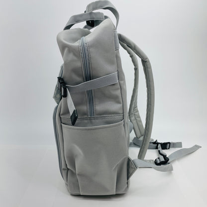 美品 MI-NA ミーナ カメラリュック　カメラバッグ　【C4445】