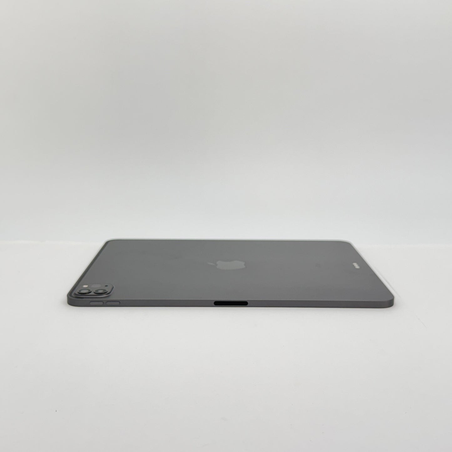 美品 iPad Pro 11インチ 第3世代 Wi-Fi 128GB M1 2021年モデル MHQR3J/A スペースグレイ バッテリー最大容量98%【C7495-80】