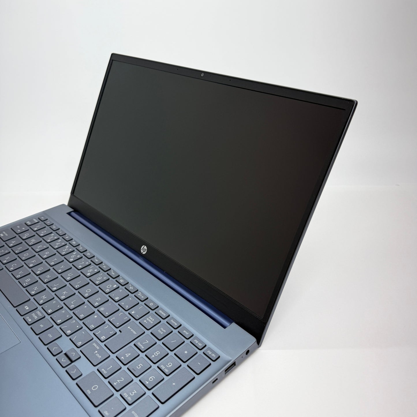 HP Pavilion Laptop 15-eg0006TU  i7 1165G7 16GB SSD 1TB Windows11 Home バッテリー最大容量100% 【C5215-80】