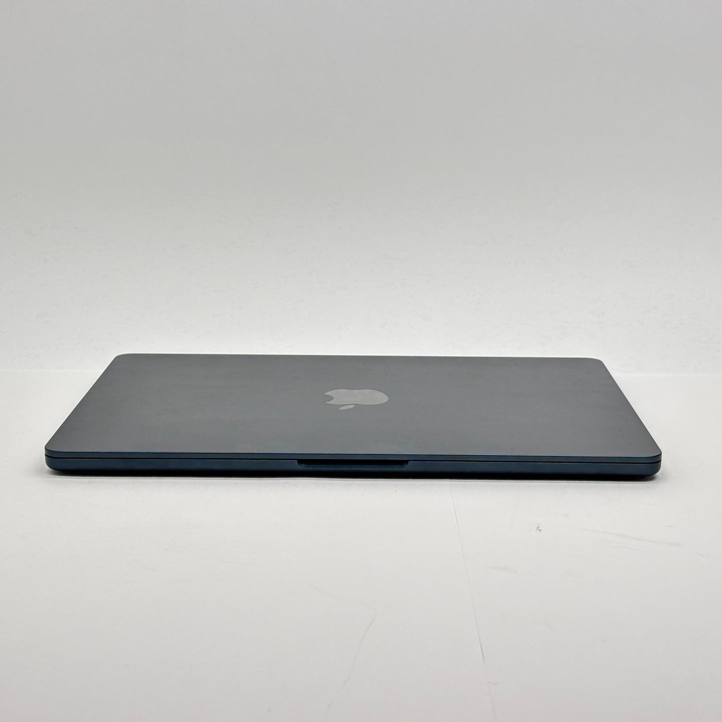 美品 Apple MacBook Air 2024 13インチ M3 10コア 16GB 512GB MT2D3J/A バッテリー最大容量96% 【C8646-80】