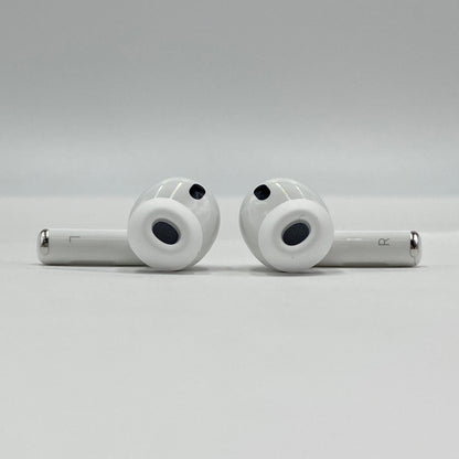 美品 Apple AirPods Pro 第3世代 USB-C MFHP4J/A ワイヤレスイヤホン 【C5980-C】