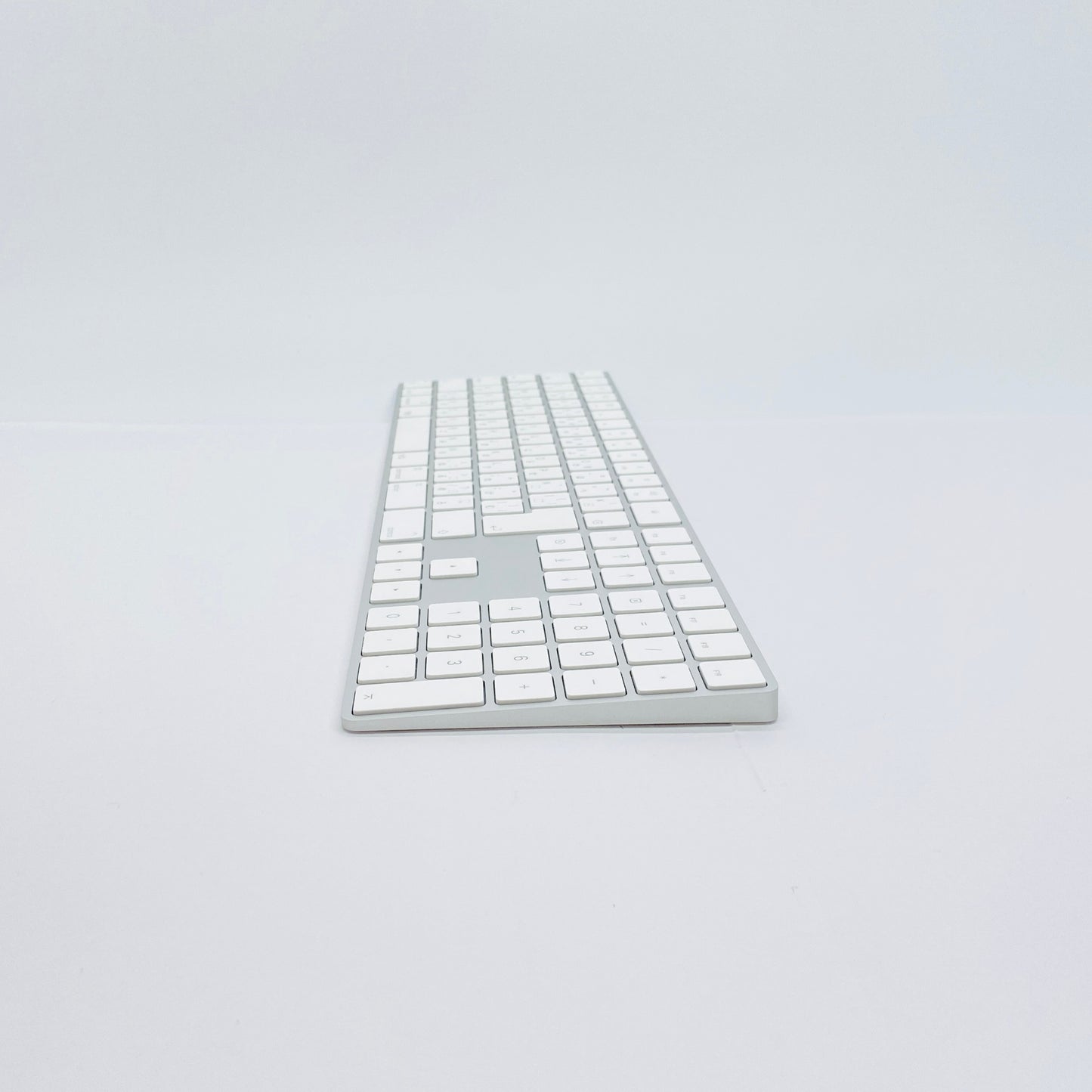 Magic Keyboard テンキー付き 日本語配列 JIS A1843 【C7437-80】