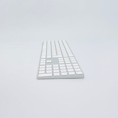 Magic Keyboard テンキー付き 日本語配列 JIS A1843 【C7437-80】