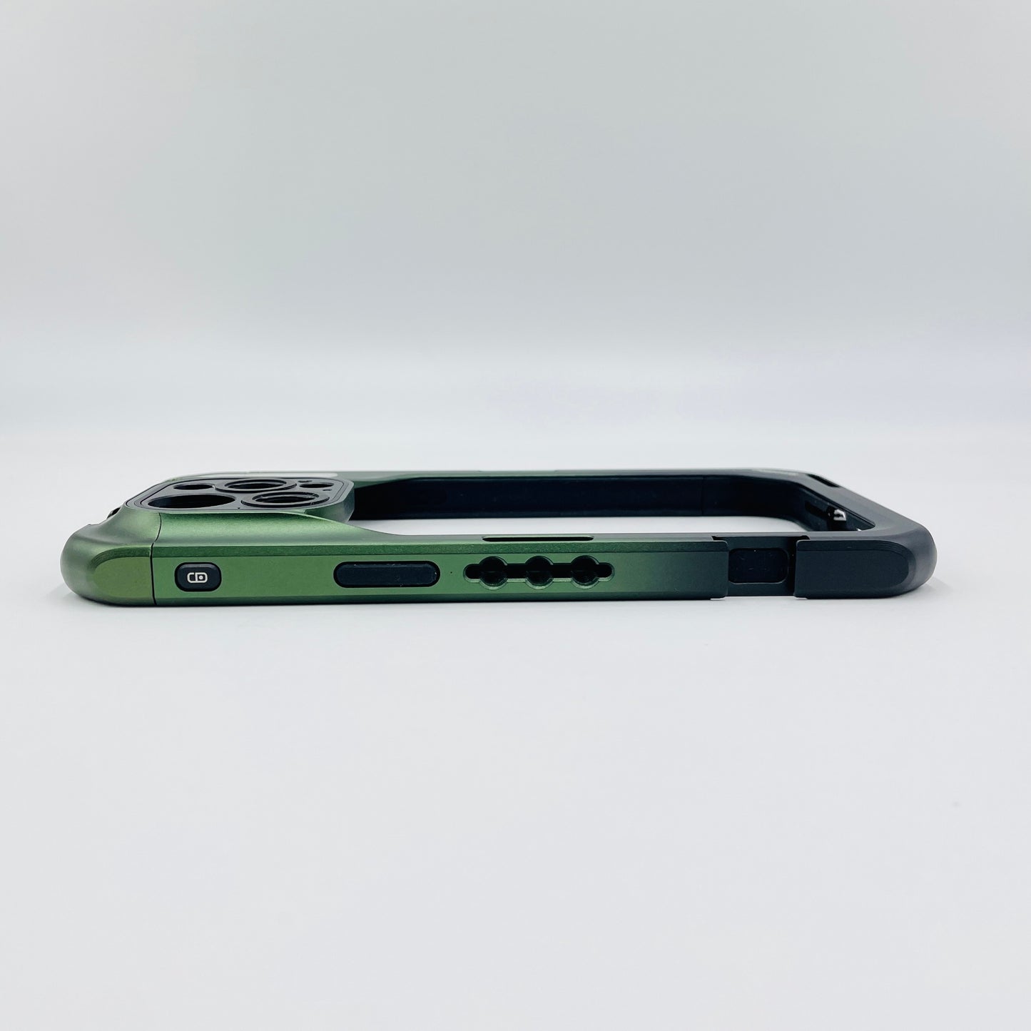 SmallRig Brandon Li Mobile Video Kit for iPhone 15 Pro Max Co-design Edition 　【C4355-60】