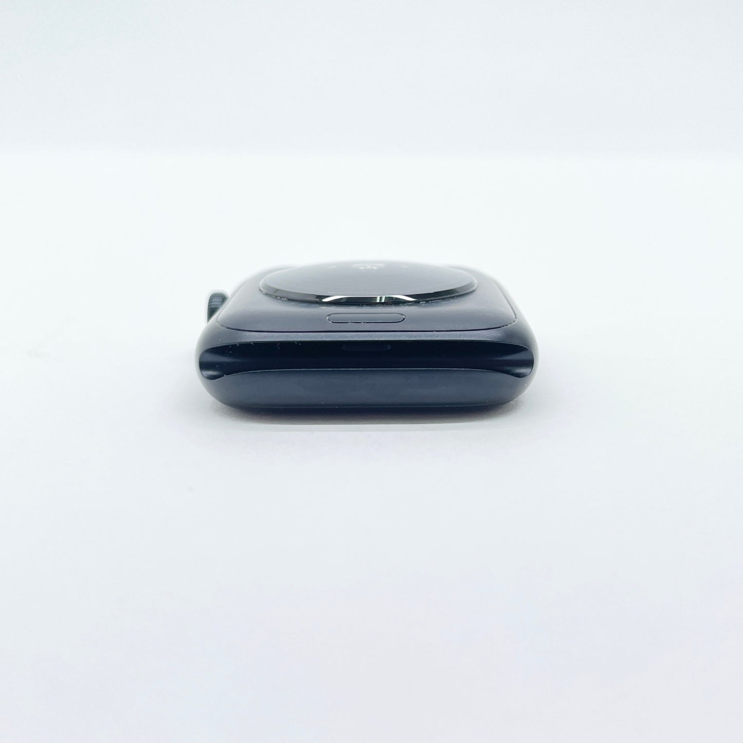 美品 Apple Watch SE3 44mm GPS ミッドナイトアルミニウム ミッドナイトスポーツバンド MEHQ4J/A 本体のみ バッテリー最大容量100%【C8243-C】