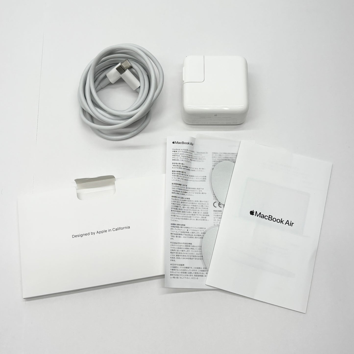 Apple MacBook Air 2020 13インチ M1 16GB 512GB バッテリー最大容量96%【C8131-80】