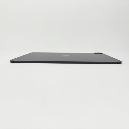 美品 Apple iPad Pro 13インチ M5 Wi-Fi + Cellular 256GB ME7W4J/A スペースグライ スタンダードグラス バッテリー最大容量100%【C8532-80】